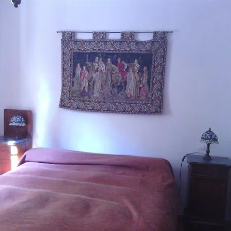 Villa I Cavalieri Del Lago